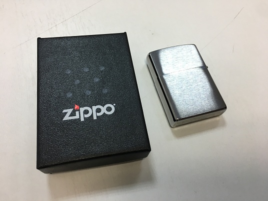 Гравировка на зажигалке