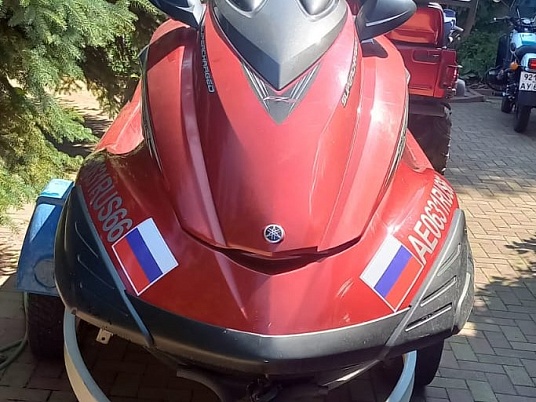 Оклейка лодок. Наклейка на  катер