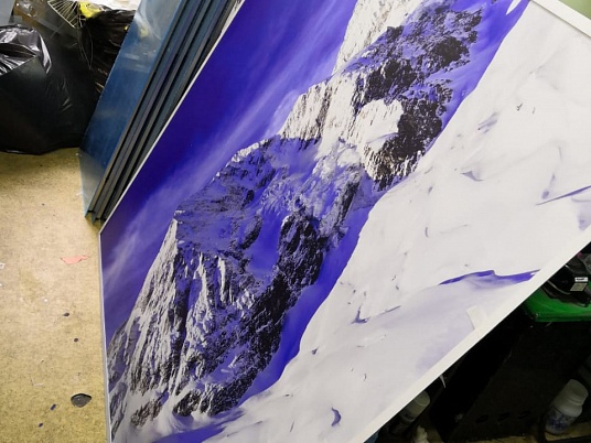 Таблички из пластика ПВХ с пленкой